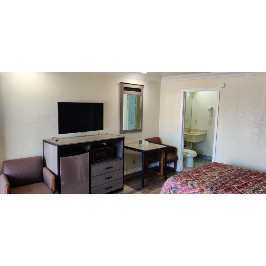 Classic Motel Anaheim Exterior photo